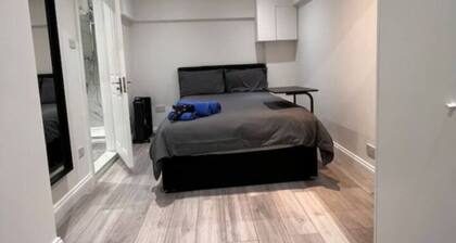 Central London, Zone 2, Studio Flat