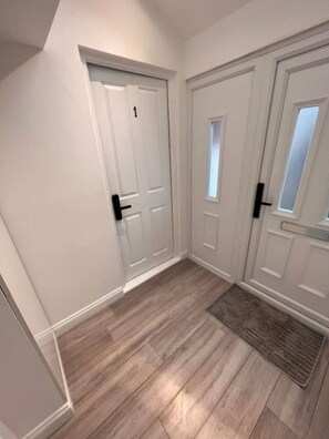 Interior - Central London, Zone 2, Studio Flat (Greater London)