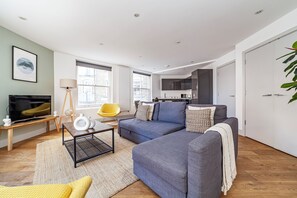 Unclassified image, 5 of 34, button