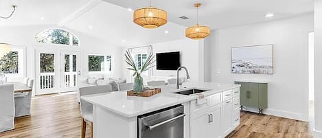 House, Multiple Beds (Coastal Calm) | Interior