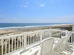 Beach nearby - Oceanfront 3BR Condo in Fenwick | Walk to Beach! (Fenwick Island)