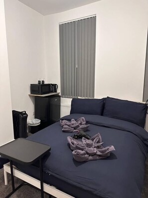 1 bedroom, iron/ironing board, WiFi, bed sheets - London Vauxhall/Victoria room (Greater London)