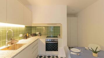 Premium-lejlighed - 1 soveværelse - byudsigt | Privat køkken