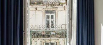 Esqina Apartments