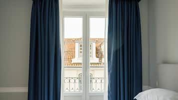 Superior studio, uitzicht op stad | Een kluis op de kamer, geluiddichte muren, gratis wifi