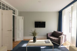 Premium Apartment, 1 Bedroom, City View | Ruang tamu