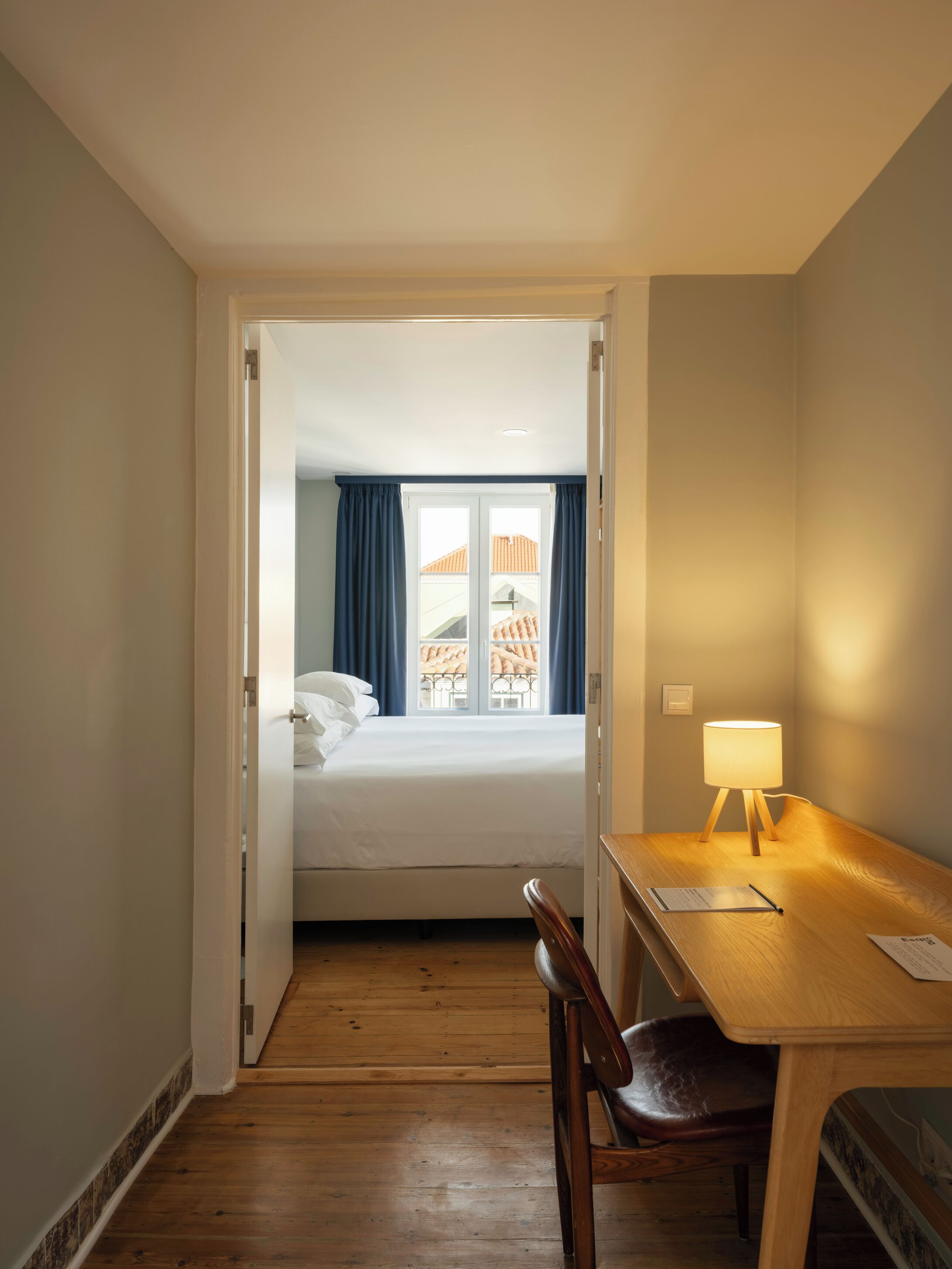 Superior appartement, 1 slaapkamer, uitzicht op stad | Een kluis op de kamer, geluiddichte muren, gratis wifi