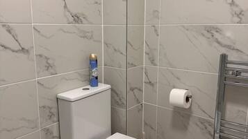Hair dryer
