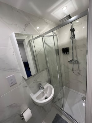 Hair dryer - Central London Zone 1 Room (Greater London)