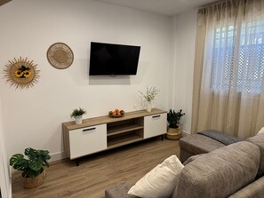 Comfort Apartment, Patio | Living area - Secunda Romana (Cordoba)