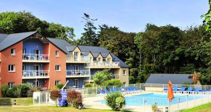 Apartment in Carantec Near Morlaix Golf