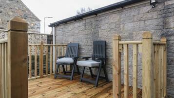 Cottage | Property grounds