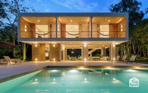Pool - ¡Espectacular TopSpot® de Diseño Frente al Lago! (Nilo)