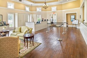 Unclassified image, 3 of 49, button - Two Units with 4BR Suite with Balcony, Spacious Living Room & Kitchen (Williamsburg)