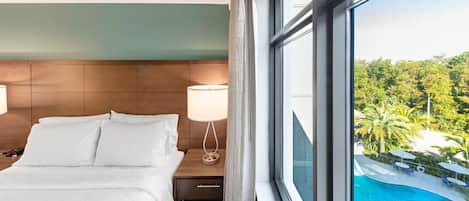 Bügeleisen/Bügelbrett, Reisekinderbett, kostenloses WLAN, Bettwäsche