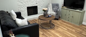 Cozy Basement Suite in Ottewell - Pet and Family Friendly