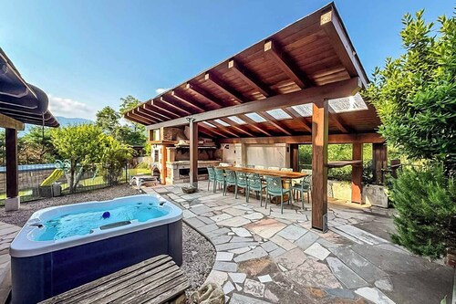 Villa al Lago - Where the Dolomites meet Lake Santa Croce