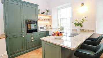 Peralatan masak/sendok-piring