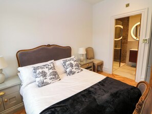 2 bedrooms, individually decorated, individually furnished, free WiFi - The Reading Room (Hope Valley)