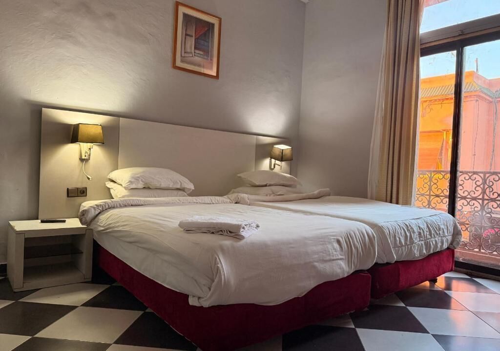 Desk, laptop workspace, free WiFi