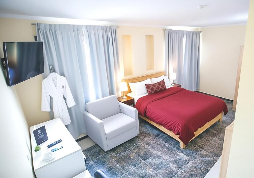 Bàn, khu vực làm việc phù hợp cho laptop 