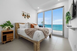 4 slaapkamers, een strijkplank/strijkijzer, gratis wifi, beddengoed
