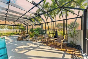 Terrace/patio - Casa Coco | Heated Pool & Outdoor Kitchen (Cocoa Beach)