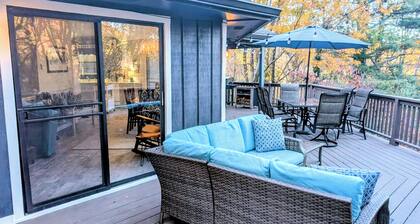 Alpine Cottage Getaway in Dillard GA- Pet Friendly!