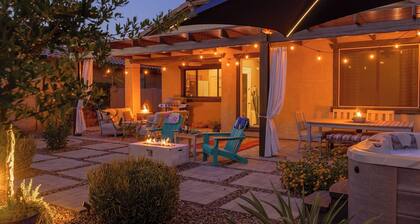 Thoughtfully Curated Gilbert Home • Hot Tub • Office • Backyard Oasis