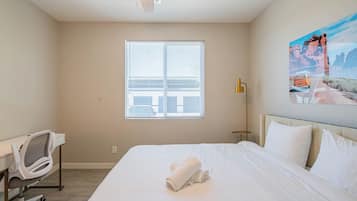 Luxury Apartment, 1 King Bed, Air conditioning