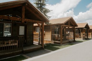 Unclassified image, 5 of 7, button