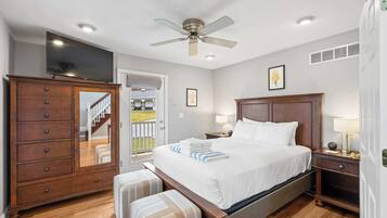 5 habitaciones, tabla de planchar con plancha, cuna de viaje y wifi