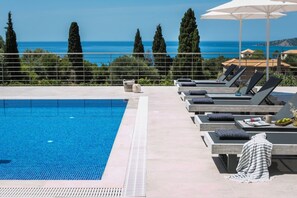 Pool - Stylish Contemporary Villa with Sea Views near Trapezaki and Beaches (Kefalonia)