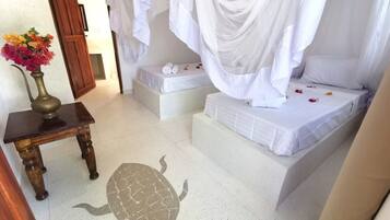 Deluxe Twin Room | Free WiFi