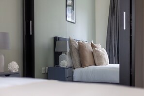 Nicht klassifiziertes Bild, 2 von 34, Schaltfläche