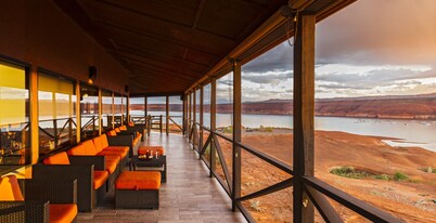 Defiance House Lodge