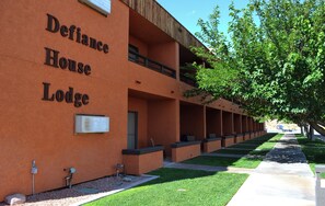 Front of property - Defiance House Lodge (Bullfrog)