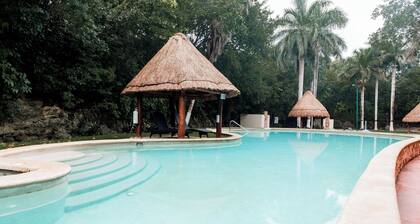 Regatta Villa in Puerto Morelos