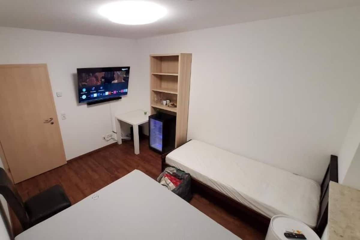 Dubbelrum eller tvåbäddsrum - icke-rökare | Ljudisolering, strykjärn/strykbräda och gratis wi-fi