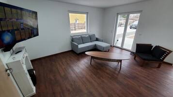 コンフォート ハウス ガーデンビュー | リビング エリア