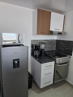 Fridge, microwave, oven, stovetop - Modern apartment near Santa Fe + gym + incredible view to Sta. Fe 20th Floor (Ciudad de México)