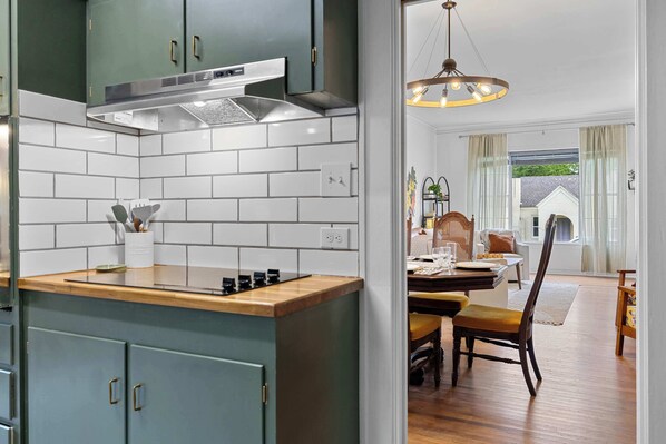 Dishwasher - Welcome to our Cozy Kennedy Cottage! (Tyler)