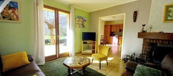 4-bedroom villa, nature, quiet, panoramic mountain views