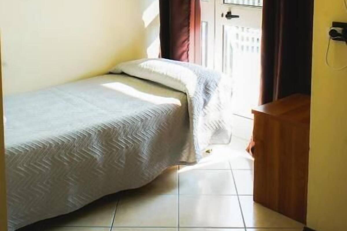 經典客房, 露台 | 房內夾萬、免費 Wi-Fi