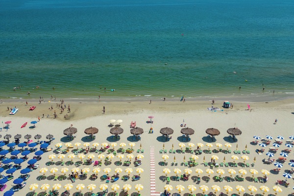 Private beach, sun loungers, beach umbrellas, beach towels