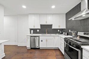 Private kitchen - Beautiful home in Markison (Columbus)