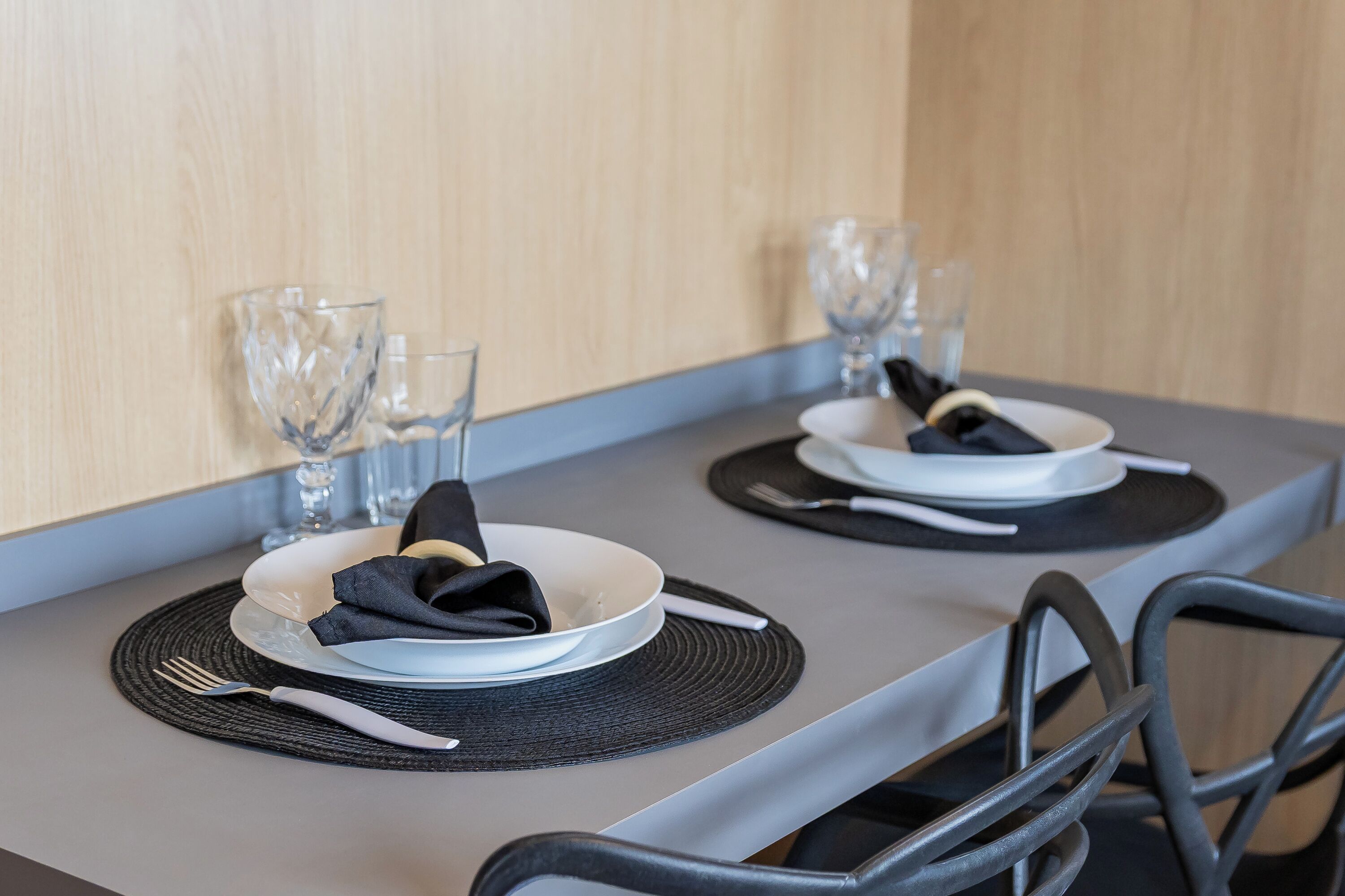 Comfort Apartment, Kitchen, City View | Dining