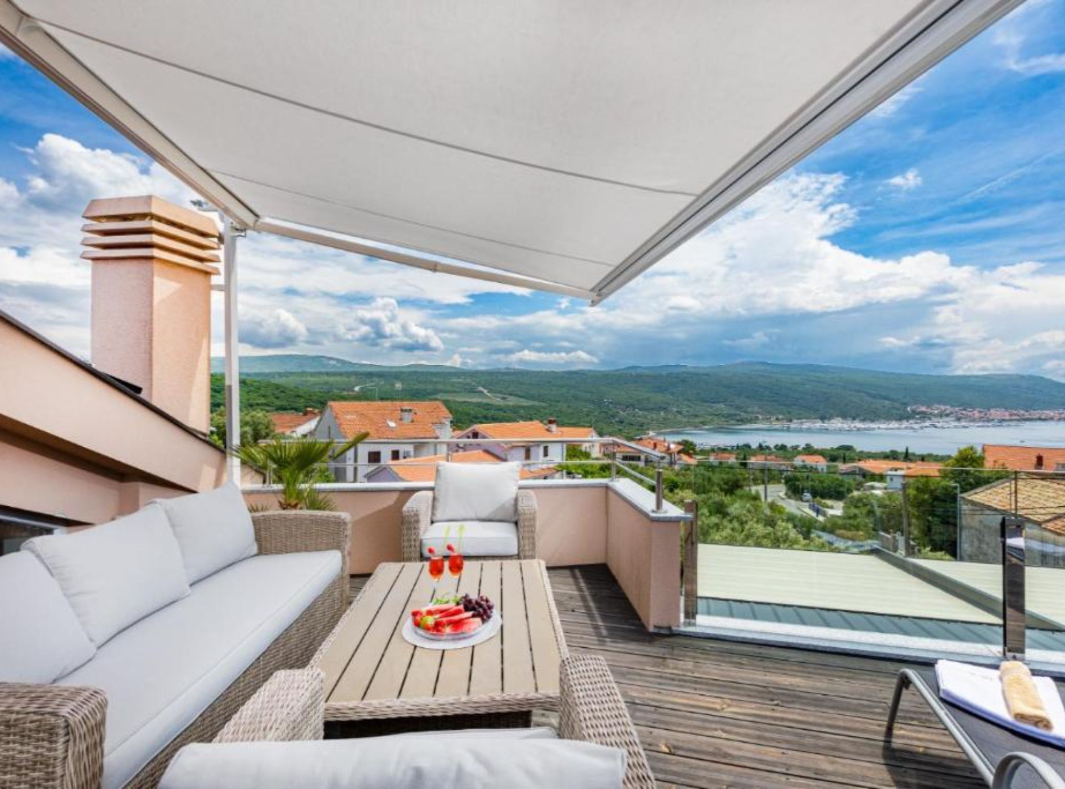 Villa (FourBedroom Villa With Sauna and jacu) | Terrasse/Patio