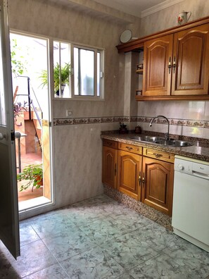 Interior - Casa Vista Hermosa next to Natural Park - Sleeps 8 - Centro Andalucía (Rute)