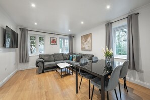 Imagen sin descripción, 2 de 13, botón